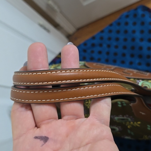 Tory Burch Green and Brown Tote Bag NWOTS MAGNETIC CLOSURE - Picture 5 of 11